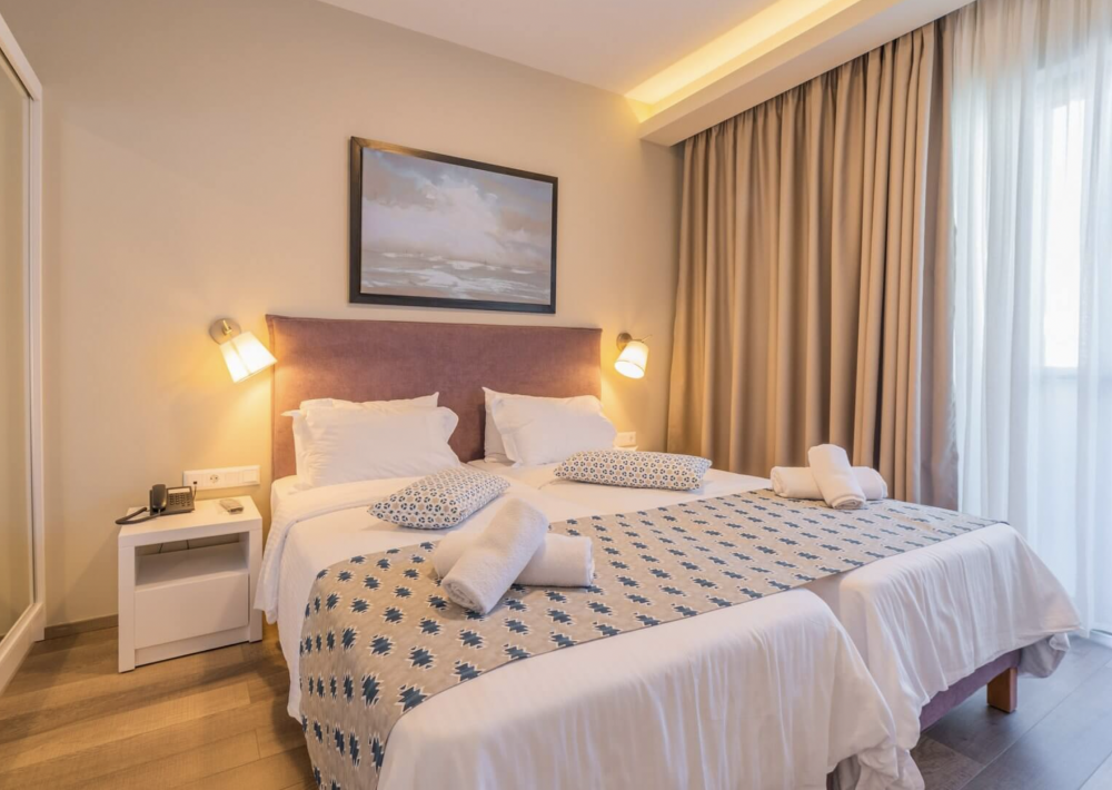 One-Bedroom Apartment, Bio Suites Hotel 4*