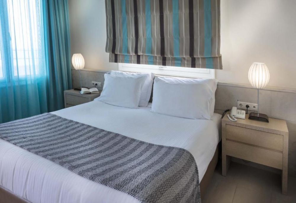 Superior Double Room, Glaros Beach Hotel 4*