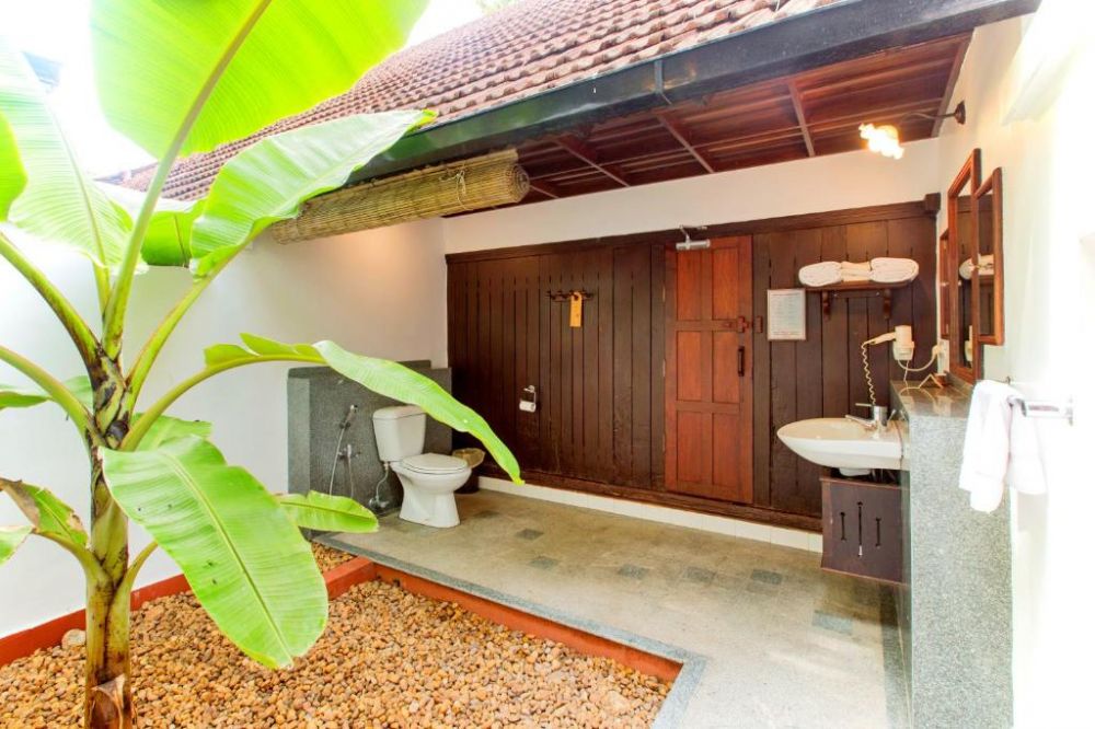 Lake Front Villa With Pvt Pool, Coconut Lagoon 5*