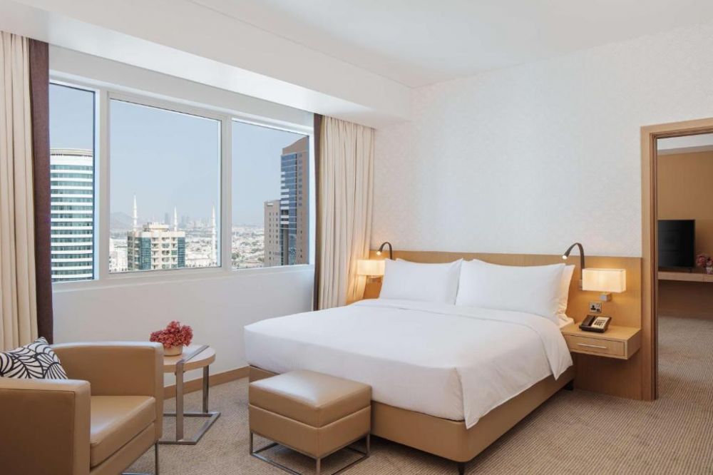 King One Bedroom Suite, DoubleTree By Hilton Fujairah City 5*
