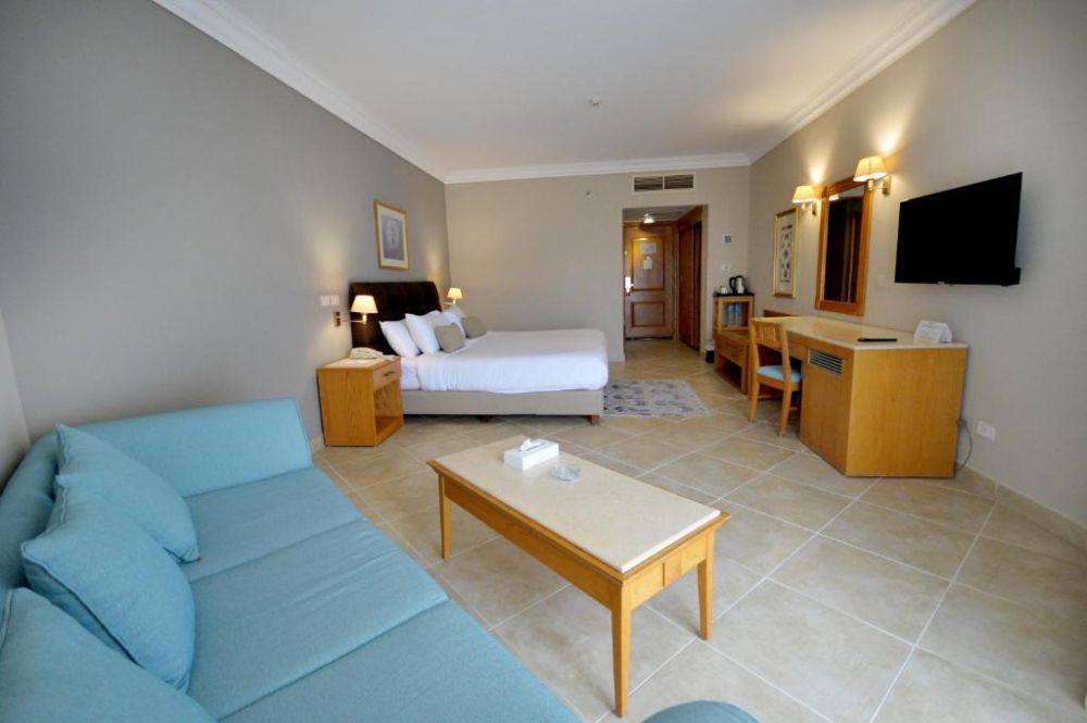 Deluxe Room, Aurora Oriental Resort 5*