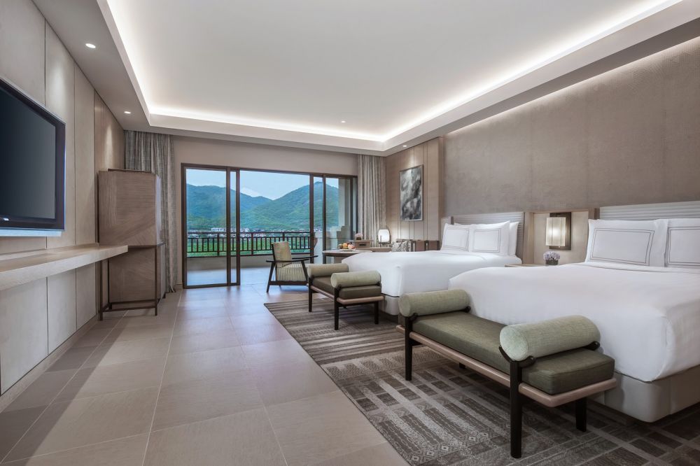 Deluxe room, The Ritz-Carlton Sanya Yalong Bay 5*