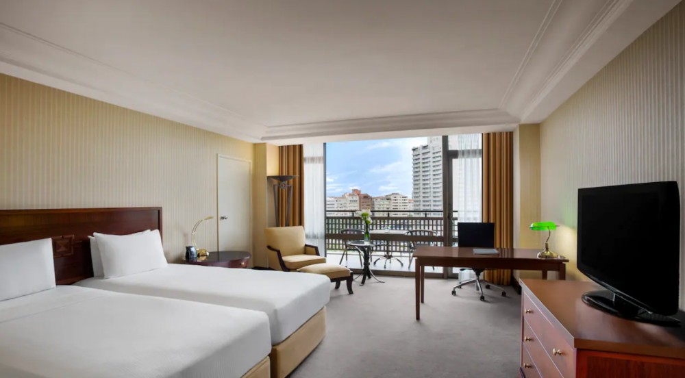 Guest Room CV, Hilton Istanbul Bosphorus 5*