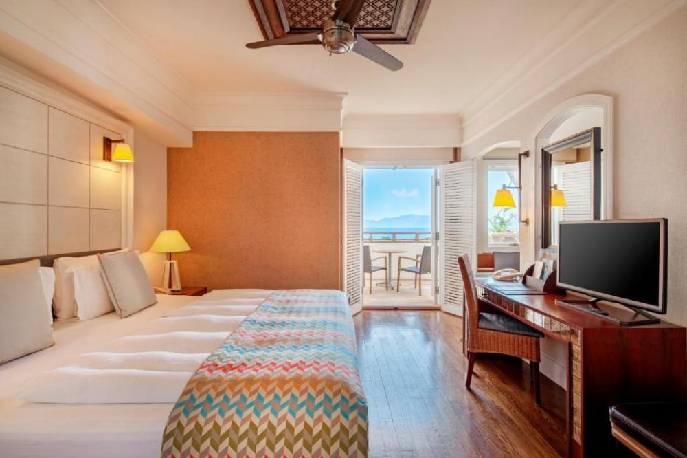 Deluxe Room, Kempinski Hotel Barbaros Bay 5*