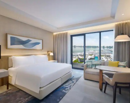 King Deluxe Room PV, Hilton Abu Dhabi Yas Island 5*