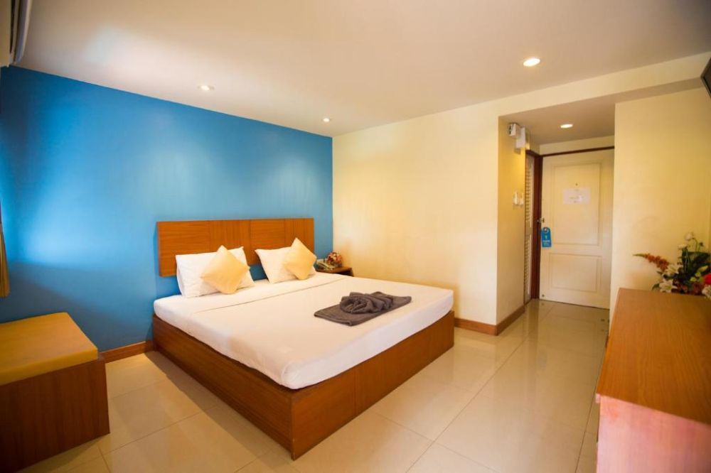 Standard, Twin Palms Resort Pattaya 3*