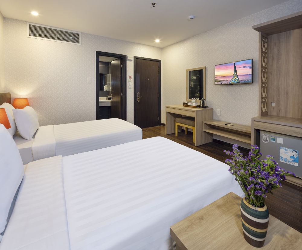 Deluxe City View with Balcony, DB Hotel Nha Trang 3+