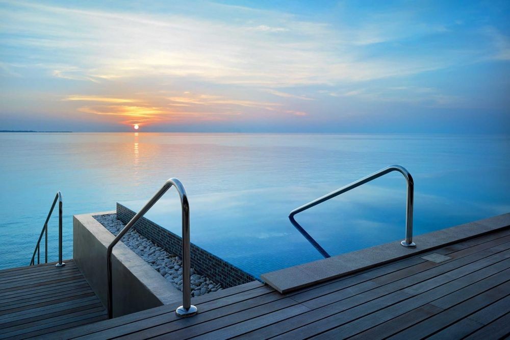 Sunset Deluxe Water Pool Villa, Velaa Private Island 5*