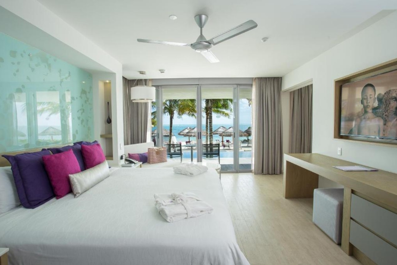 Preferred Club Junior Suite Swim Out Tropical/ Ocean Front, Secrets Riviera Cancun | Adults Only 5*