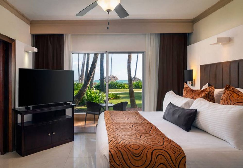 Club Honeymoon Suite Tropical/Ocean View (13+ only), Jewel Palm Beach 5*