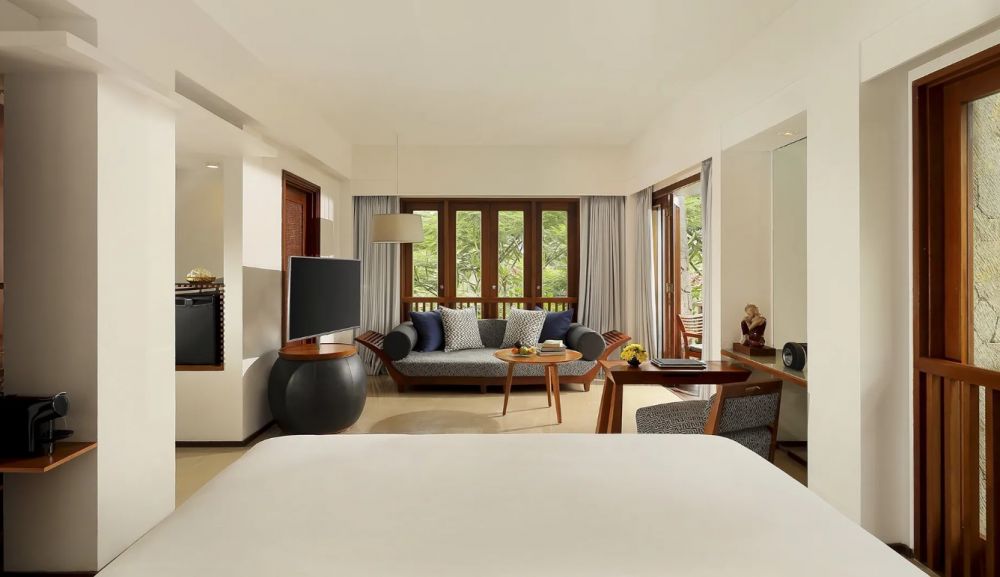 Impressive Forest Corner Suite, Maya Ubud Resort & Spa 5*