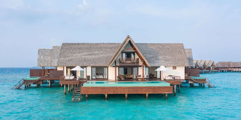 Ocean Residence with Infinity Lap Pool (18+), Heritance Aarah 5*