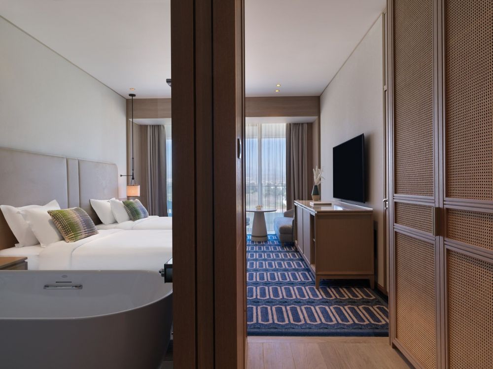Premier Scenic Twin Room, City of Dreams Mediterranean 5*