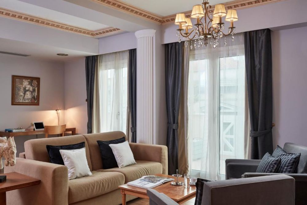 Ava Grand Suite, Ava Hotel and Suites 4*