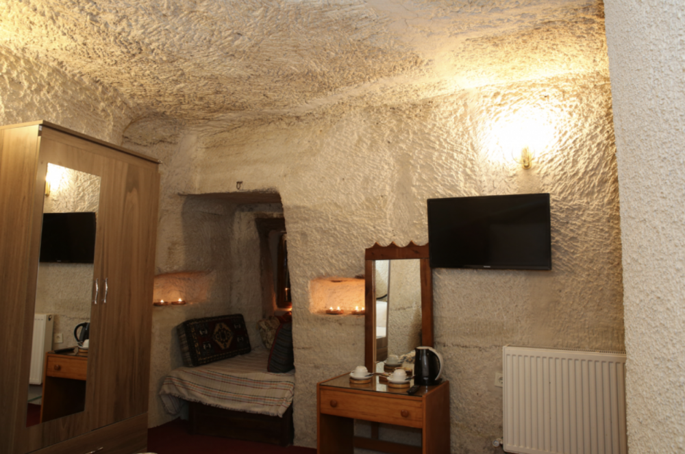 Cave Deluxe Room, Unicorn Cave Hotel 3*