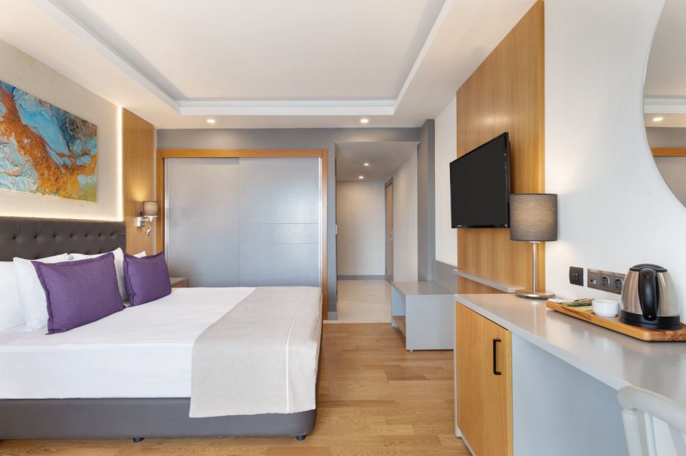 Deluxe suite, La Quinta by Wyndham Bodrum 5*