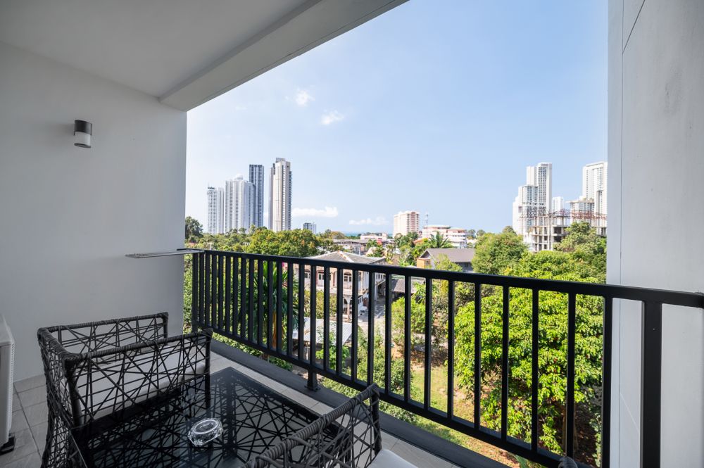 Superior Twin Room, Manhattan Pattaya Hotel 4*