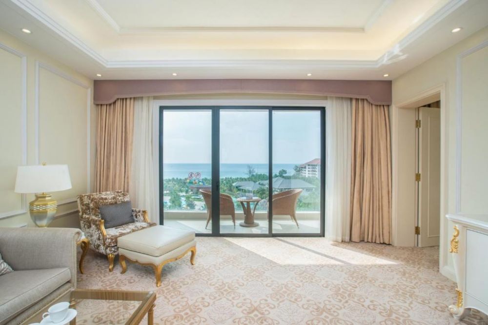 Junior Suite, Wyndham Grand Phu Quoc Resort 5*
