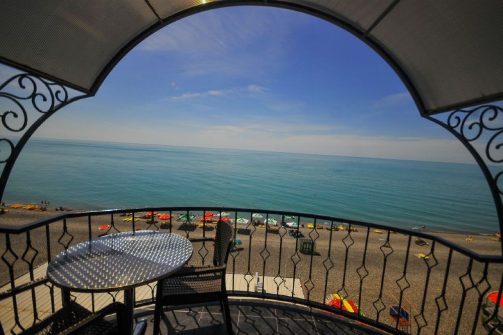 Family Pool View and Balcony (Block A-B), Neptun 3*