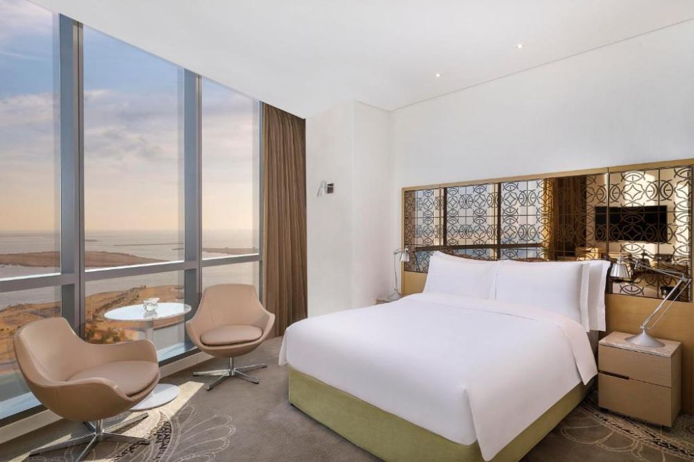 Superior Room with Sea View, Conrad Abu Dhabi Etihad Towers 5*