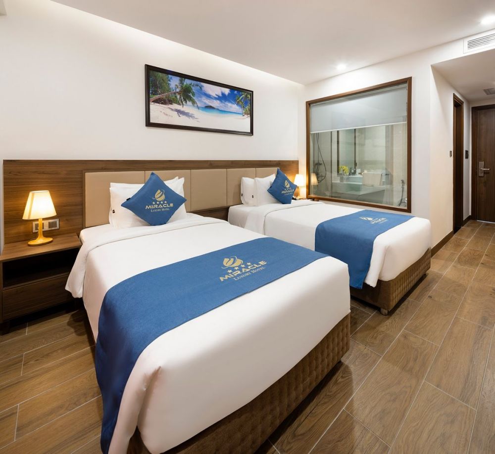 Deluxe City View, Miracle Luxury Nha Trang 4*