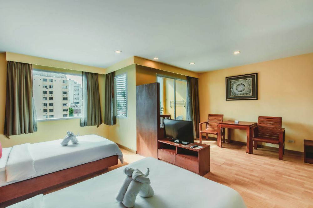 Deluxe Suite City View, Pool View, Elite Suites Hotel Patong (ex. Bauman Residence) 4*