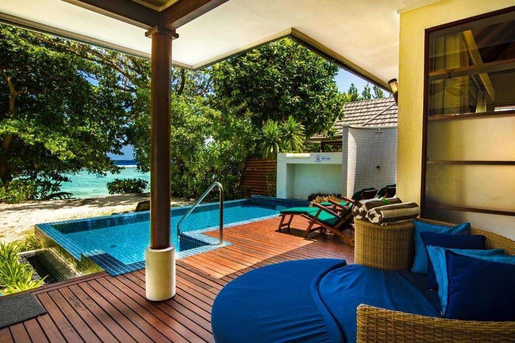 King Deluxe Beachfront Pool Villa, Hilton Seychelles Labriz Resort & Spa 5*