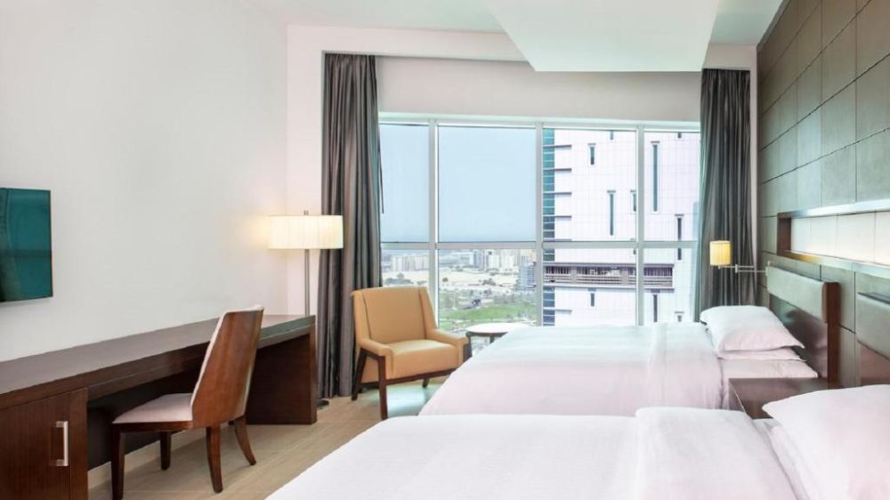 Executive Room, Four Points by Sheraton Sharjah 5*
