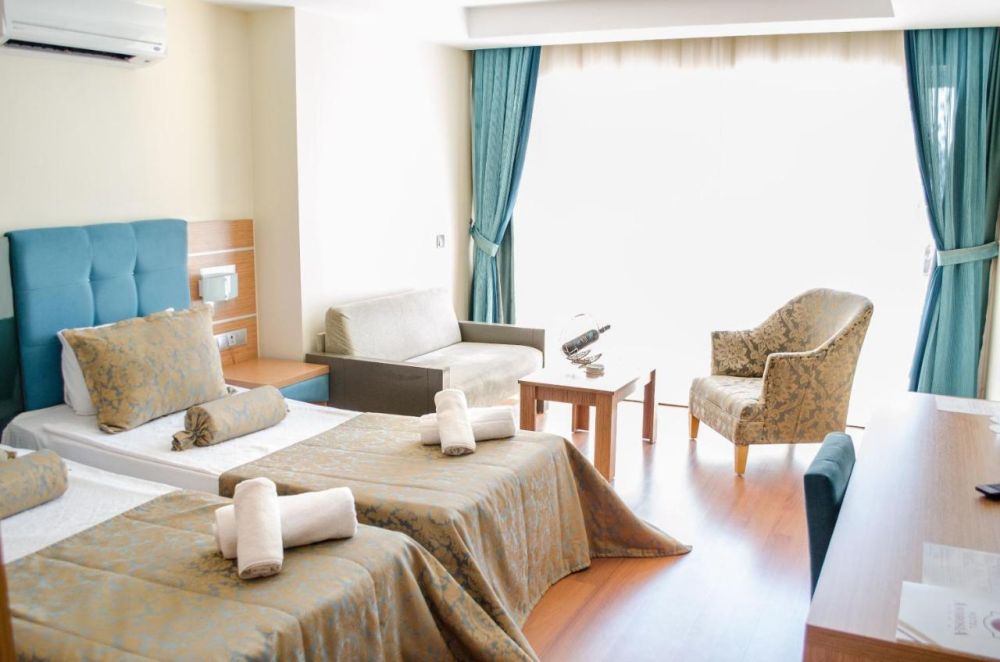 Standard Room, Ambrossia Hotel 4*