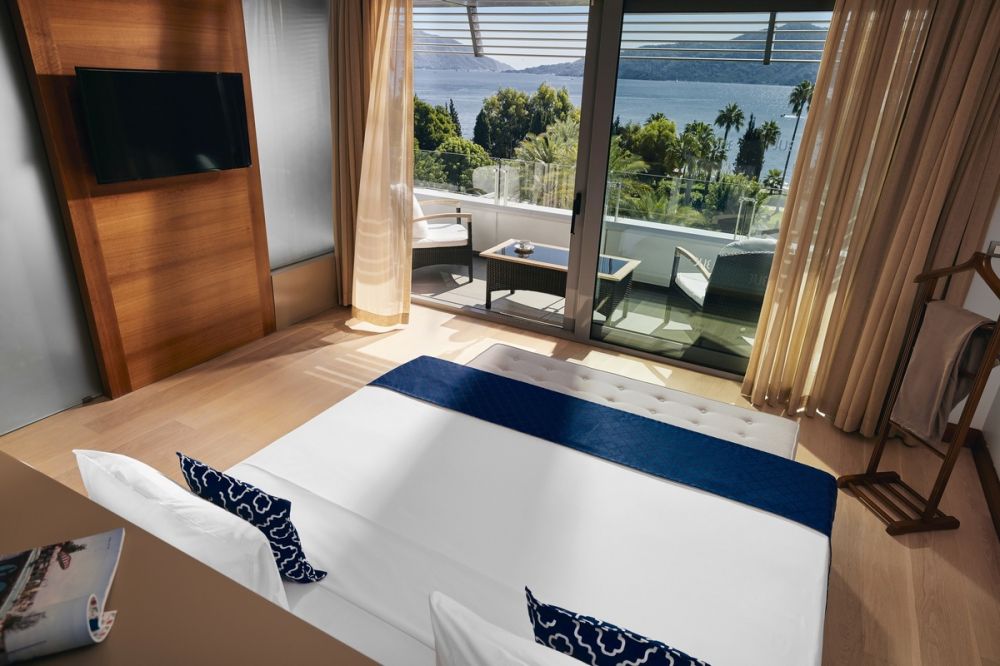 Deluxe Suite Sea View, TUI BLUE Grand Azur 5*