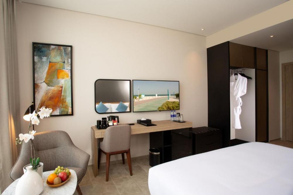 Executive Room, Beach Walk Hotel 4*