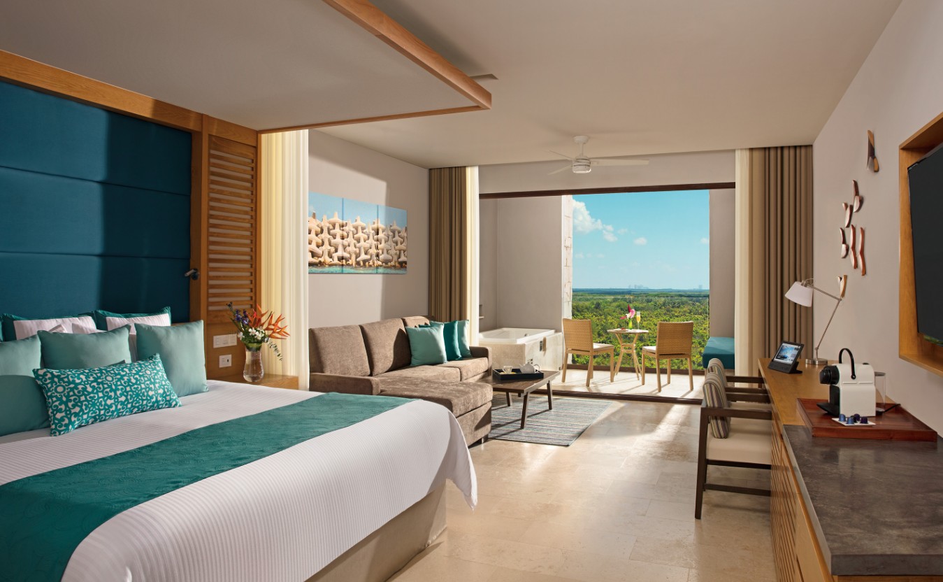Family Junior Suite Garden View/ Ocean View, Dreams Playa Mujeres Golf & Spa Resort 5*