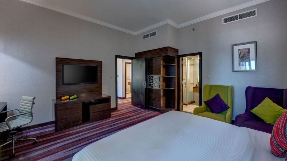 Executive Suite, Ghaya Grand Hotel 5*