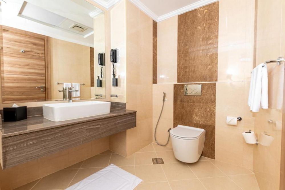 One bedroom Apartment, Pyramisa Dubai 4*