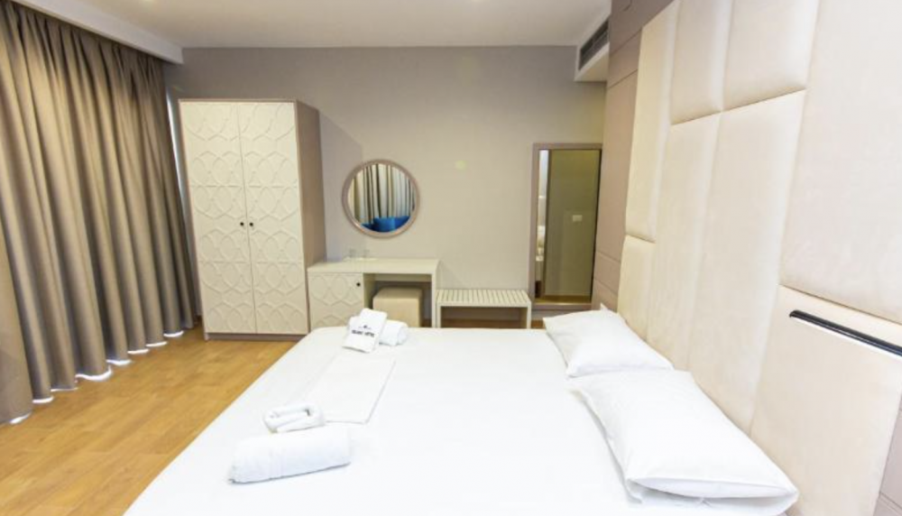 Deluxe Triple Room with Sea View, Delight 4*
