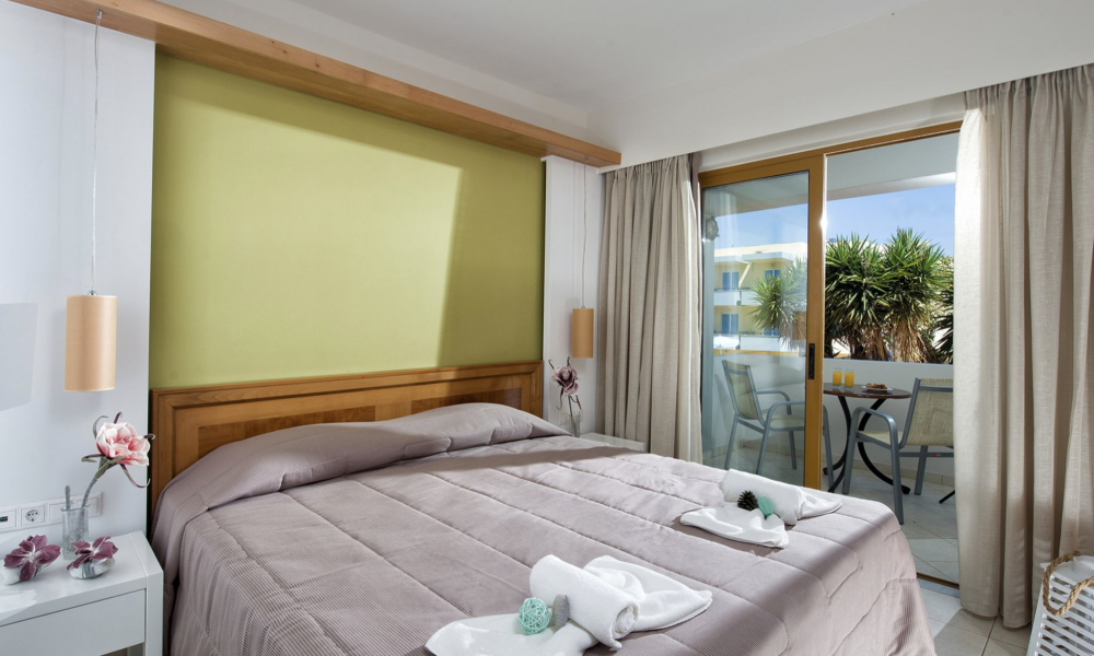 One Bedroom Apartment with Pool View, Mary Hotel  & Mary Royal 3*