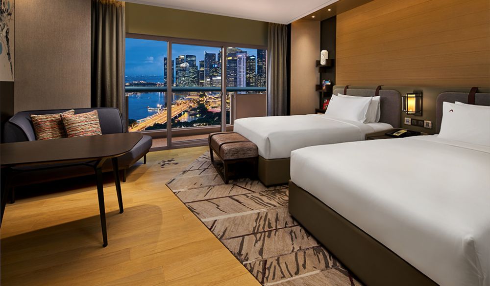 Swiss Harbour View Room, Swissotel The Stamford 5*