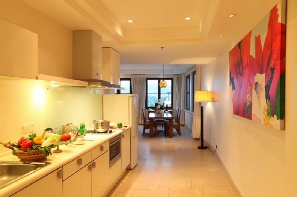 Three Bedroom Suite with Ocean View and Kitchen, Aegean Suites Sanya Yalong Bay Resort 5*