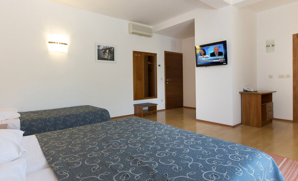 Triple room, Ivka Hotel 3*