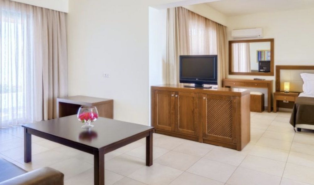 Suite 1Bedroom side sea view with pool, Miramare Resort and Spa 4*