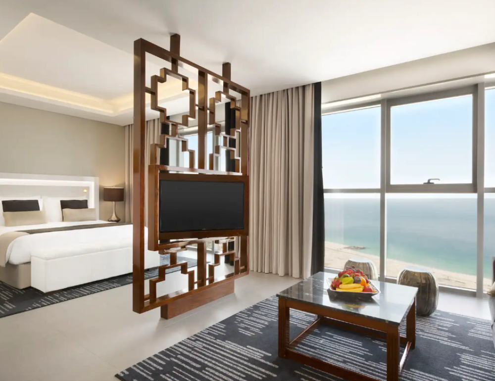 Club Room, Wyndham Dubai Marina 4*
