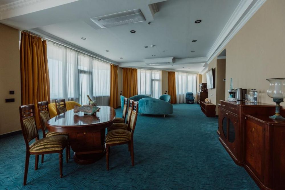Presidential Suite, Litz Resort 5*