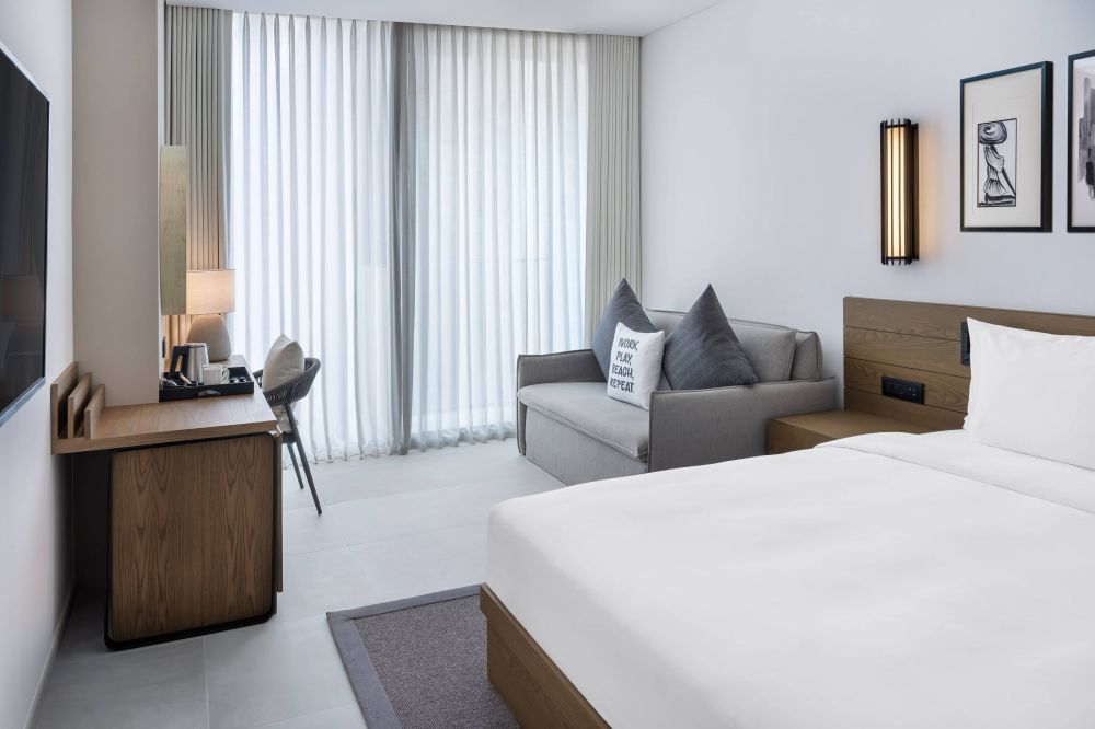 Superior Room, Radisson Beach Resort Palm Jumeirah 4*