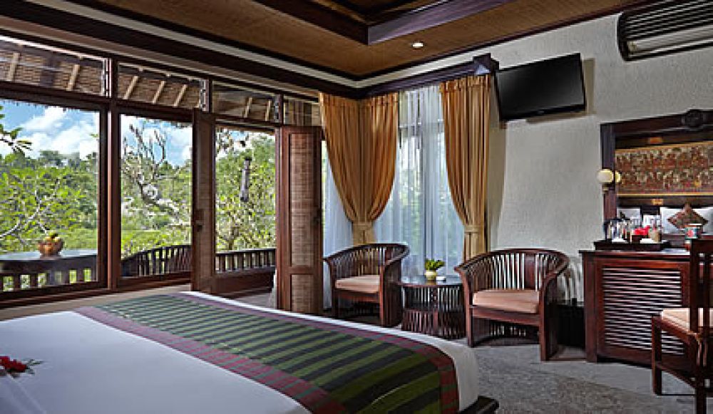 Deluxe Raja Room, Hotel Tjampuhan 4*