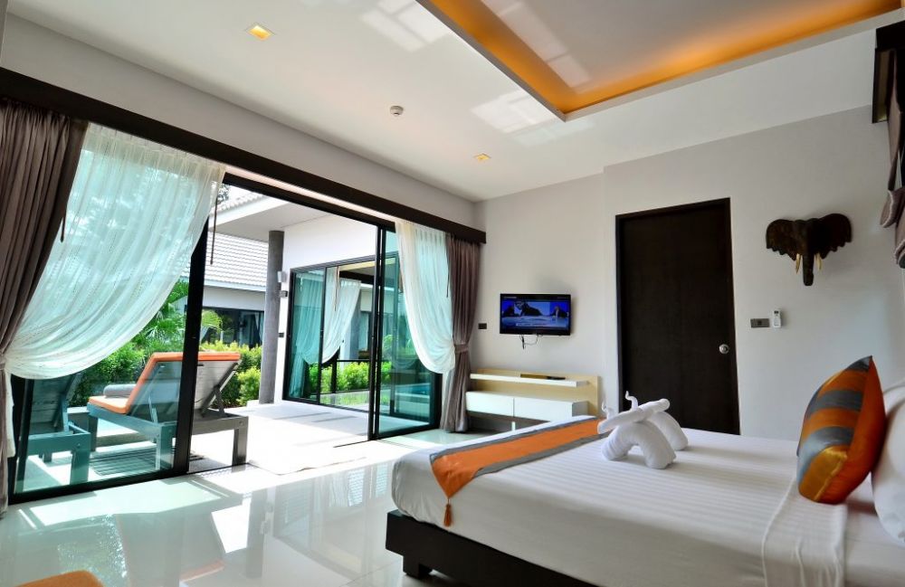 Deluxe Suite Pool Villa, Chaweng Noi Pool Villa 4*