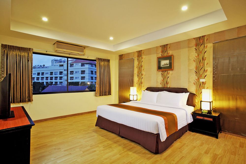 Two Bedroom Suites, Nova Park Pattaya 3*