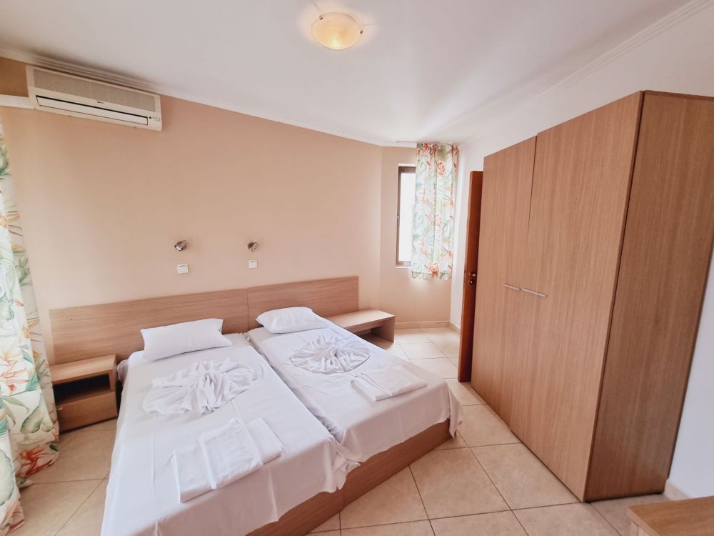 2 bedroom Apartment, Dinevi Resort VODENICA THIRD LINE 3*