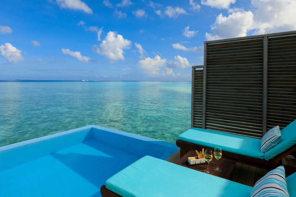 Water Bungalow with Pool, Velassaru Maldives 5*