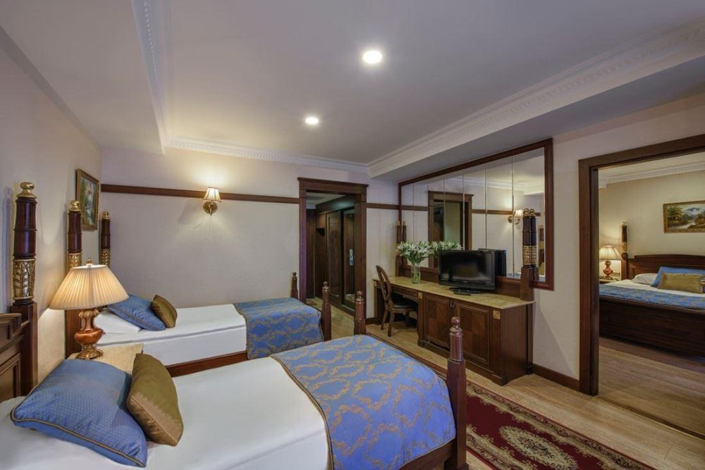 Family Room, Delphin Palace Hotel 5*