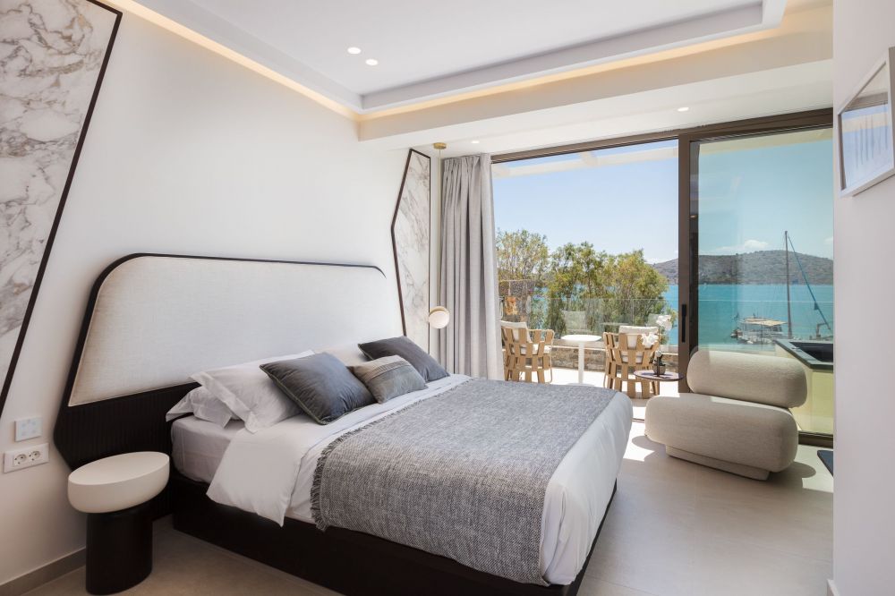 Superior Room Sea View Outdoor Jacuzzi, Naiades Beach Hotel 5*